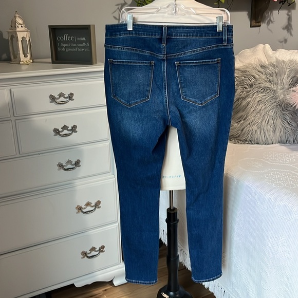 Old Navy Pop Icon Skinny Jeans Womens 12 Destroyed - Picture 5 of 6